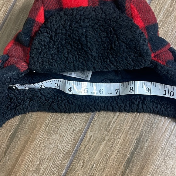 Baby Gap Red & Black Buffalo Plaid Trapper Hat in size Medium/Large - Picture 6 of 7